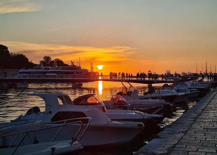 Tom\'S Luxury Apartment Zadar, Branimirova Obala